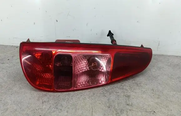 Peugeot 807 Rear/tail lights 1488387080