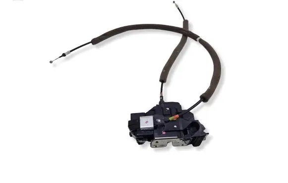 Nissan Qashqai Front door lock PBT30GF