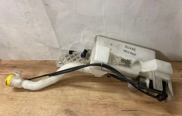 Renault Megane E-Tech Windshield washer fluid reservoir/tank 289100834R