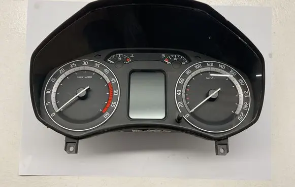 Speedometer (instrument cluster)