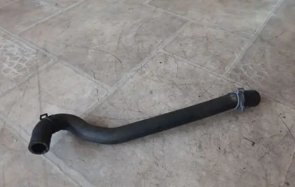 Audi A6 S6 C7 4G Engine coolant pipe/hose 8482290911D 3168482290911D