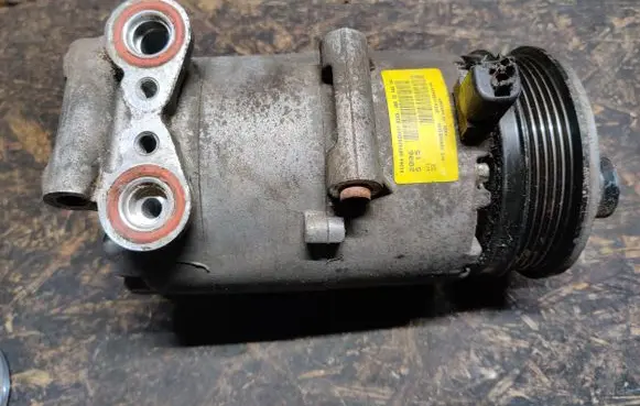 Ford Focus Air conditioning (A/C) compressor (pump) 3M5W19D629PW