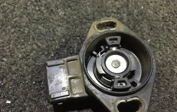 Mitsubishi Galant Throttle valve position sensor ts603 ts60-3