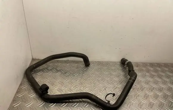 Ford Kuga II Engine coolant pipe/hose F1F18548DE