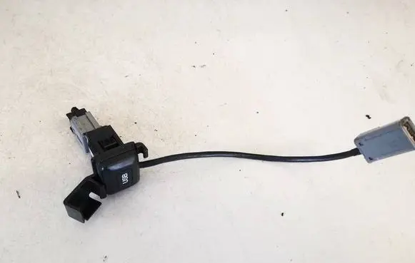 Honda Accord USB socket connector 
