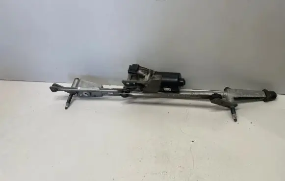 Volvo S60 Front wiper linkage and motor 8648343 404775