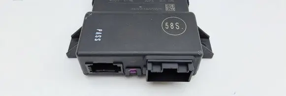 Audi A5 Sportback 8TA Gateway control module 8T0907468AE 8T0907468L 40321Z