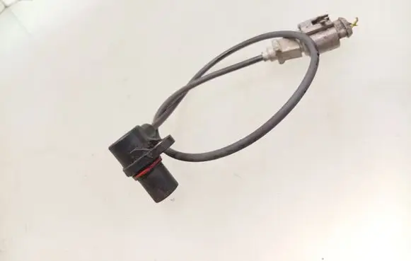 Audi A3 S3 8L Crankshaft position sensor 109008