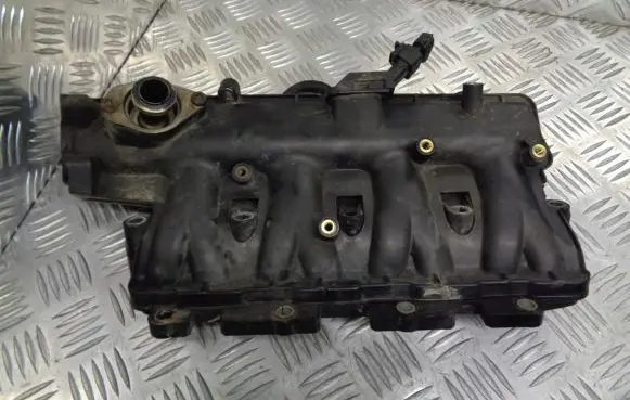 Opel Corsa C Intake manifold 73501353