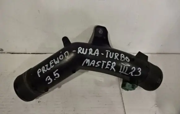 Renault Master III Turbo air intake inlet pipe/hose