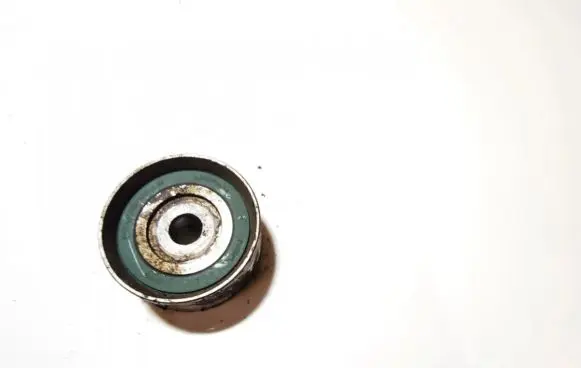 Toyota Avensis T220 Belt tensioner pulley 