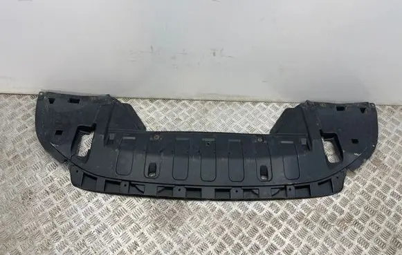 Front bumper skid plate/under tray