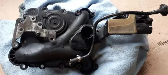 Audi A4 S4 B8 8K Breather/breather pipe/hose 06E103547AB