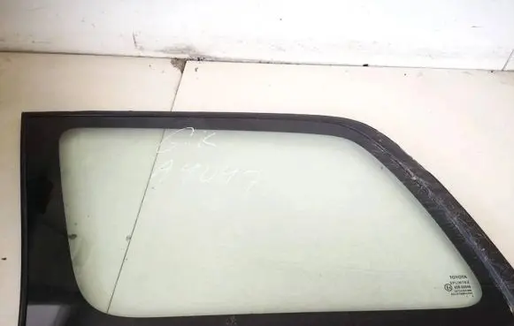 Rear side window
