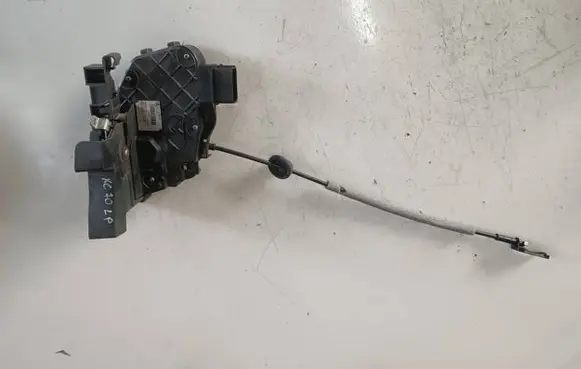 Front door lock