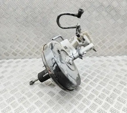Opel Vivaro Brake booster 472101336R 93453012
