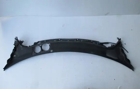 Jaguar XJ SERIE 1 Wiper trim J9D34105B