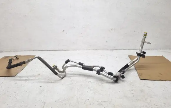 Seat Exeo (3R) Air conditioning (A/C) pipe/hose 8E1260712AJ