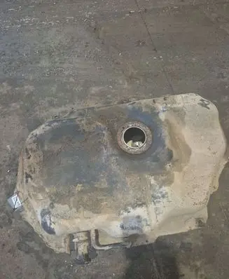Mazda Premacy Fuel tank 
