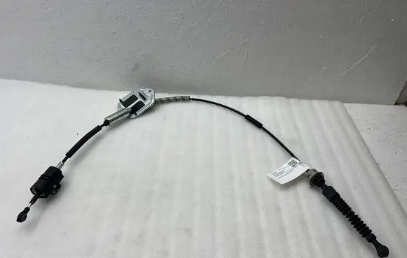 Hyundai Ioniq Gear shift cable linkage 46790G2100