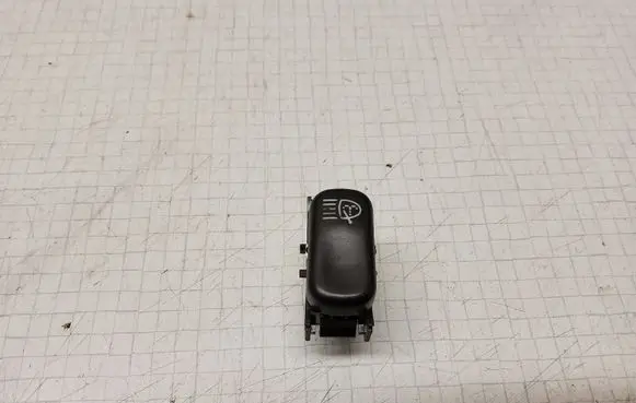 Mercedes-Benz E W210 Headlight washer switch 2108202210