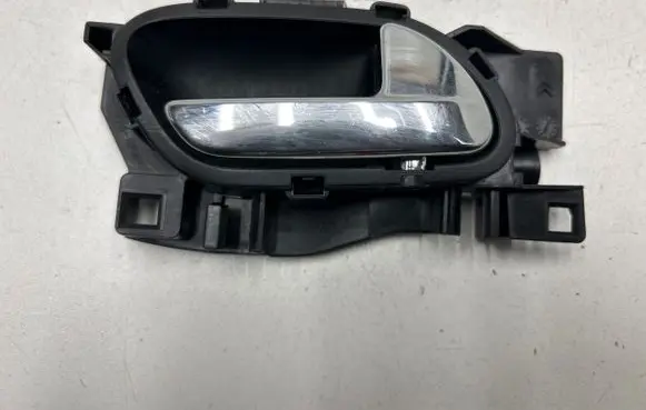 Peugeot 5008 Front door interior handle 9683446577 9683446077
