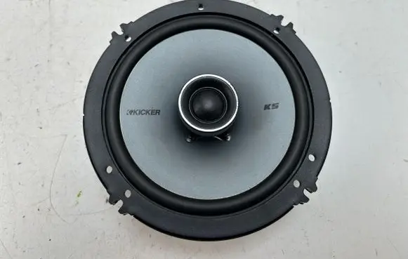 Chevrolet Tahoe Front door speaker