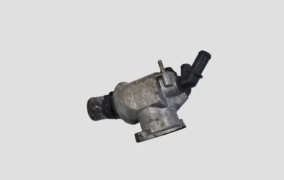 Opel Zafira B Thermostat/thermostat housing