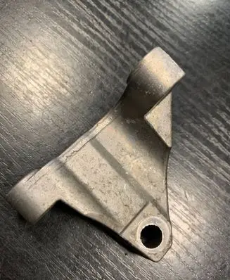 BMW 5 F10 F11 Fuel pump bracket 8511628