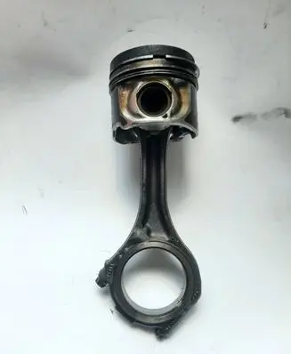 Audi Q7 4L Connecting rod/conrod 059AA