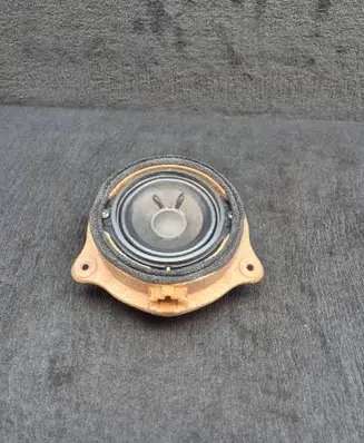 Audi A6 S6 C6 4F Front door speaker 4F0035411B