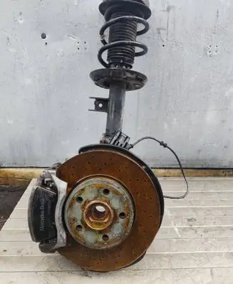 Mercedes-Benz CLA C117 X117 W117 Front wheel hub spindle knuckle CLA117ZWROTNICA