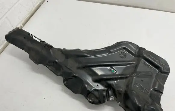 Fender foam support/seal