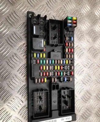 Land Rover Range Rover L405 Fuse box set CPLA14F041AD