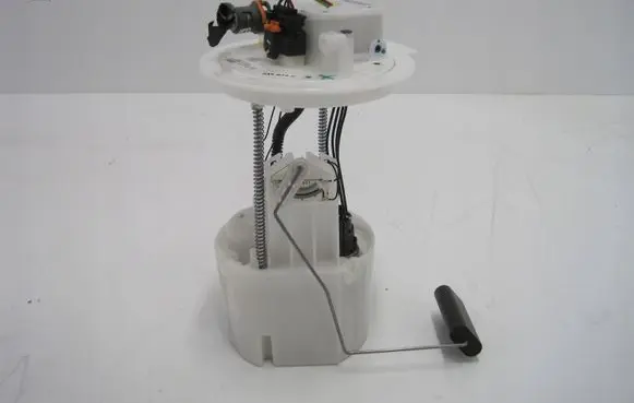 Peugeot 5008 III In-tank fuel pump 9843957680
