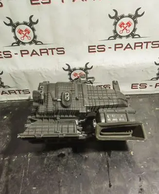 Interior heater climate box assembly