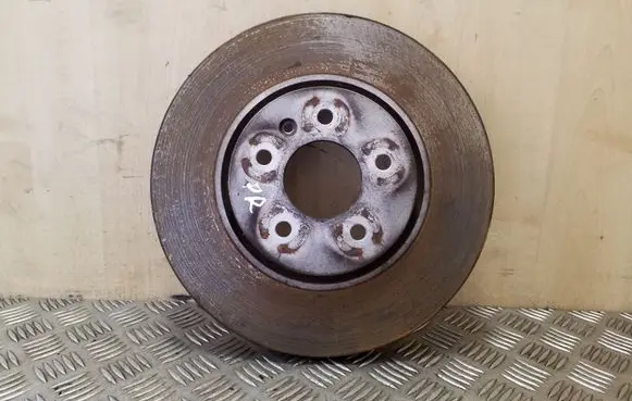 Opel Zafira C Front brake disc