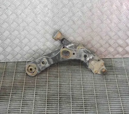 Toyota Auris E180 Front lower control arm/wishbone
