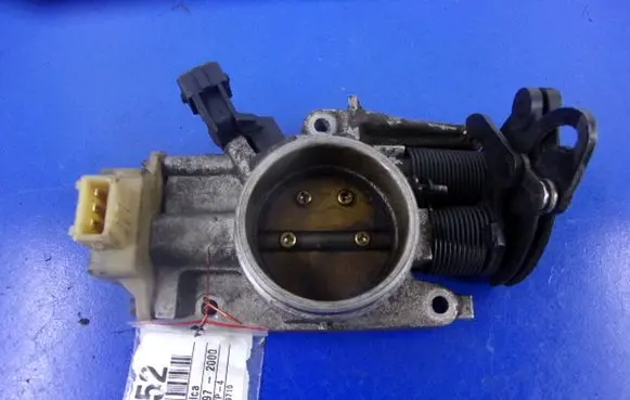 Citroen Xsara Picasso Throttle body valve 