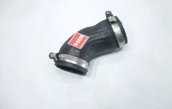 Volkswagen PASSAT B7 Intercooler hose/pipe 1K0145762HC