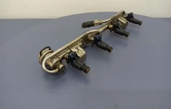 Audi A6 Allroad C5 Fuel main line pipe 06B133551M
