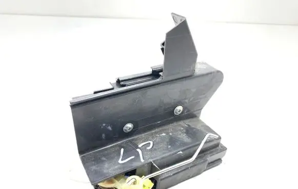 Dacia Duster II Front door lock 