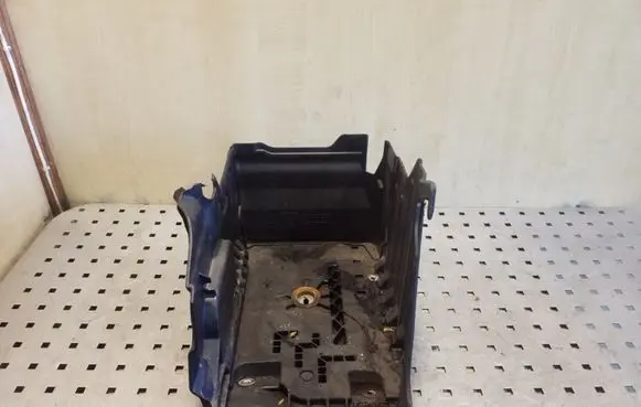 Volvo XC60 Battery box tray 31294078