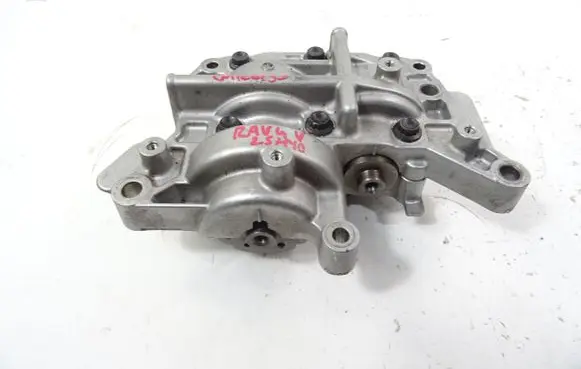 Toyota RAV 4 (XA50) Oil pump balance shaft 