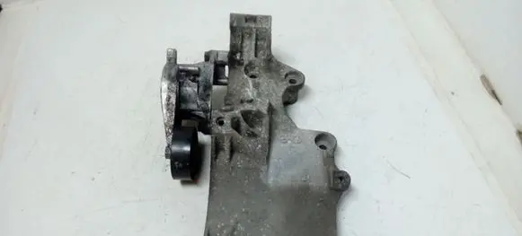 Volkswagen Golf V Generator/alternator bracket 03G903143A