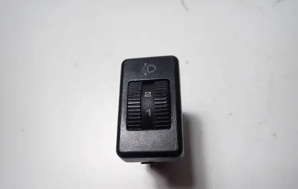 Volkswagen PASSAT B3 Headlight level height control switch 357941333