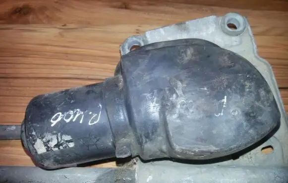 Peugeot 406 Wiper motor