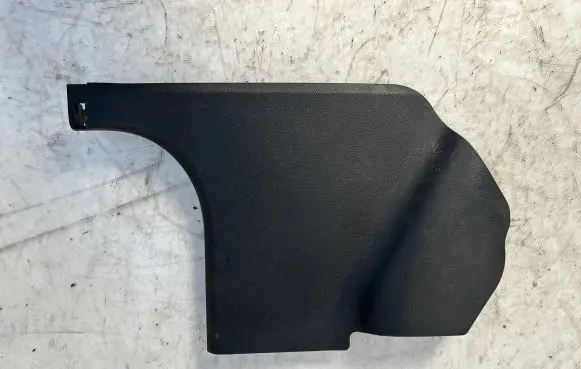 Mercedes-Benz C AMG W204 Other sill/pillar trim element A2046880006