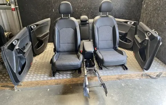 KIA Ceed Seat set 