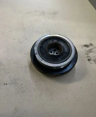Mercedes-Benz R W251 Crankshaft pulley 857126904